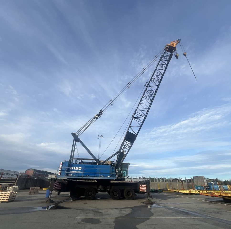 Sennebogen 6180 HDSL - 港口设备, 起重机:图1 Sennebogen 6180 HDSL - 港口设备, 起重机:图1