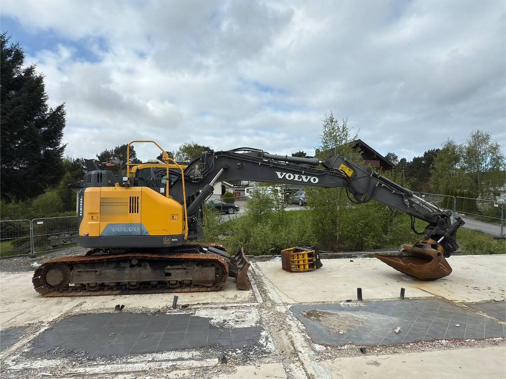 Volvo ECR 145 EL rototilt, GPS og 3 skuffer - 履带式挖掘机:图3 Volvo ECR 145 EL rototilt, GPS og 3 skuffer - 履带式挖掘机:图3