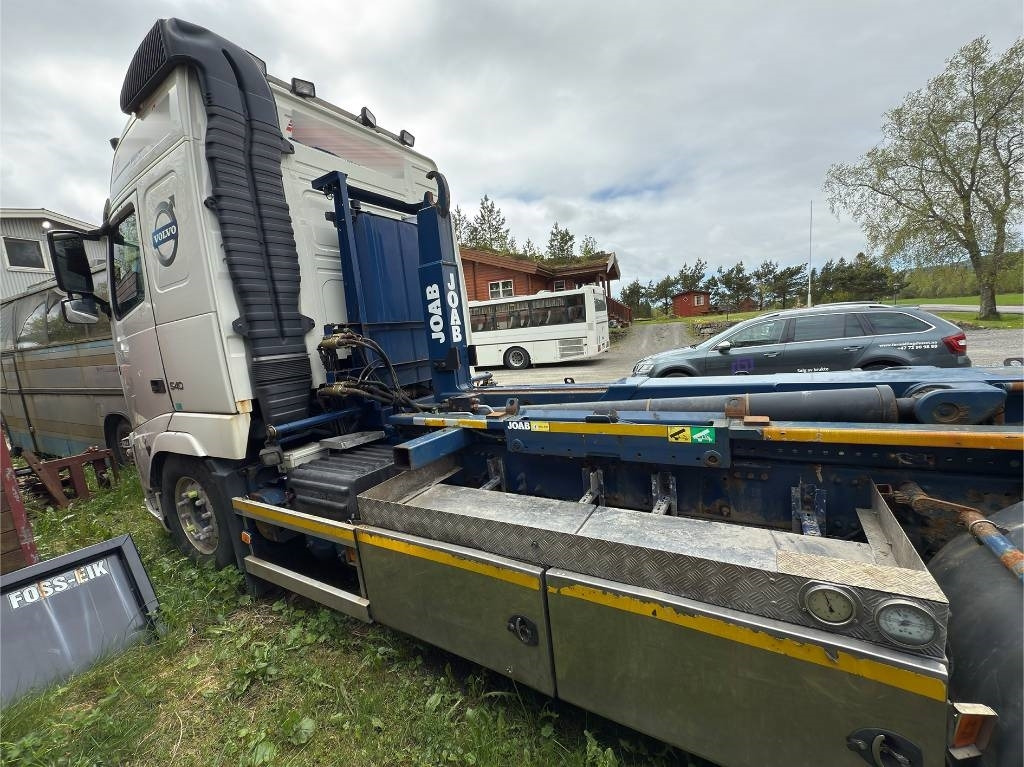 Volvo FH 540 - 吊钩升降车:图4 Volvo FH 540 - 吊钩升降车:图4