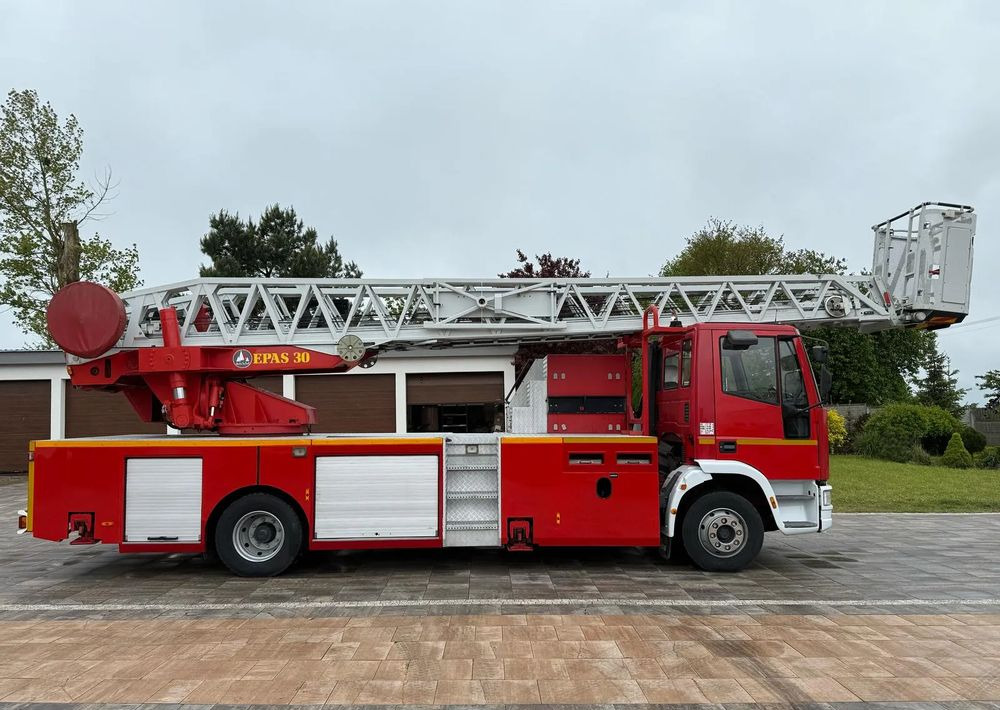 Iveco Eurocargo 130E23 - 消防车:图4 Iveco Eurocargo 130E23 - 消防车:图4