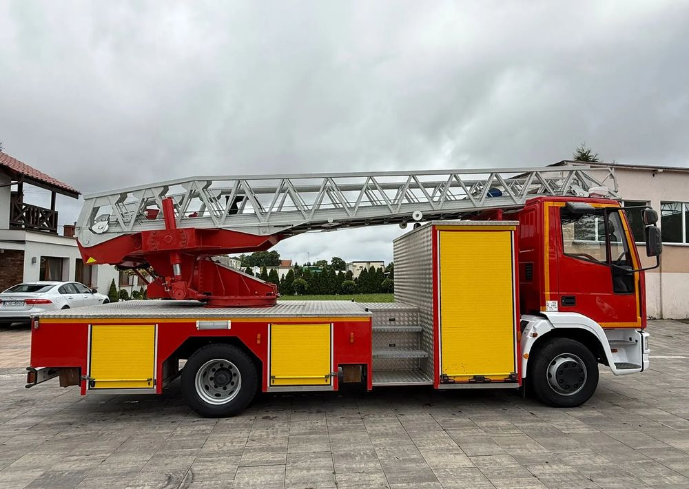 Iveco Eurocargo 130E24 - 消防车:图4 Iveco Eurocargo 130E24 - 消防车:图4