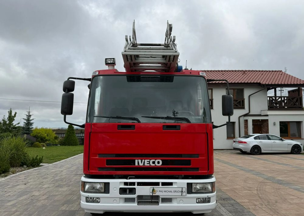Iveco Eurocargo 130E24 - 消防车:图2 Iveco Eurocargo 130E24 - 消防车:图2
