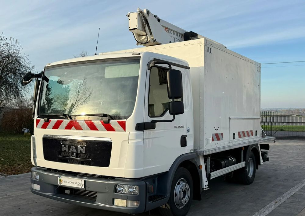 MAN TGL 12.250 - 车载空中平台:图1 MAN TGL 12.250 - 车载空中平台:图1