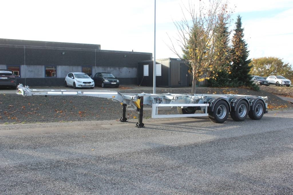 AMT CO310 - Container chassis med udskud i bag - 集装箱运输车/ 可拆卸车身的半拖车:图3 AMT CO310 - Container chassis med udskud i bag - 集装箱运输车/ 可拆卸车身的半拖车:图3