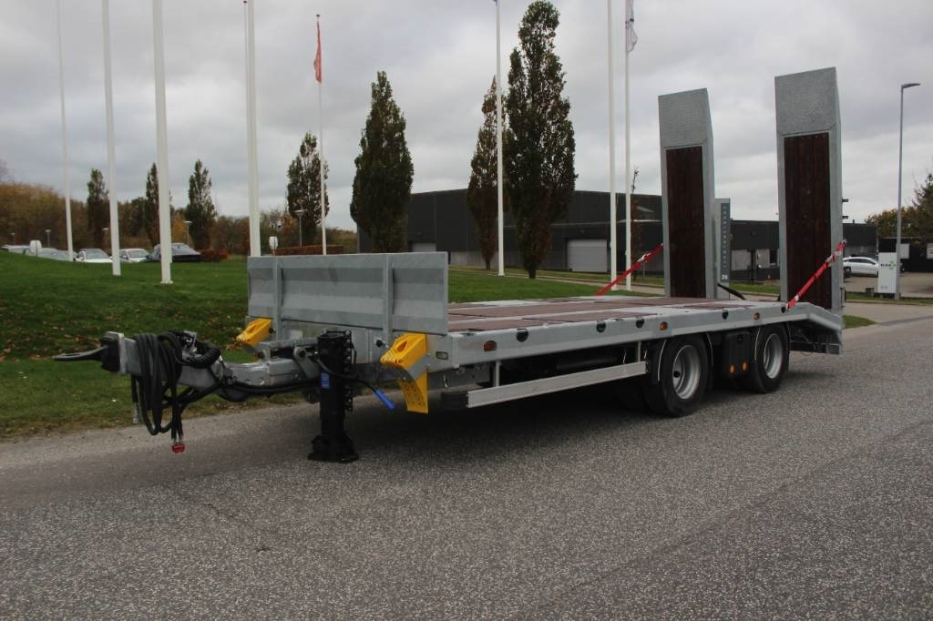 AMT MK200 2 akslet maskinkærre m. sider og ramper - 栏板式/ 平板拖车:图4 AMT MK200 2 akslet maskinkærre m. sider og ramper - 栏板式/ 平板拖车:图4