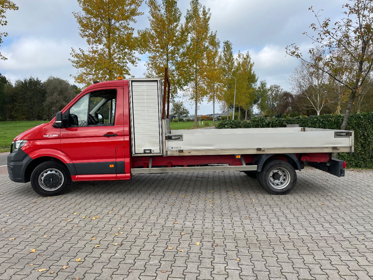 MAN TGE 5.180 open laadbak 2019 - 平板货车:图2 MAN TGE 5.180 open laadbak 2019 - 平板货车:图2