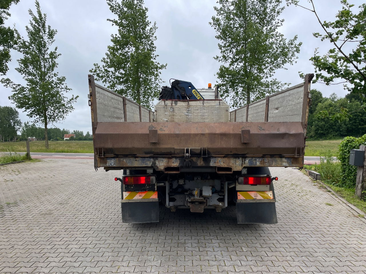 Volvo FM 7 310hp with Palfinger PK21000 with remote and tipper - 翻斗车, 起重车:图4 Volvo FM 7 310hp with Palfinger PK21000 with remote and tipper - 翻斗车, 起重车:图4