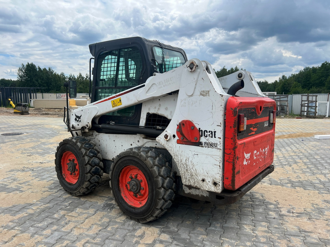 BOBCAT S630 - 滑移装载机:图5 BOBCAT S630 - 滑移装载机:图5