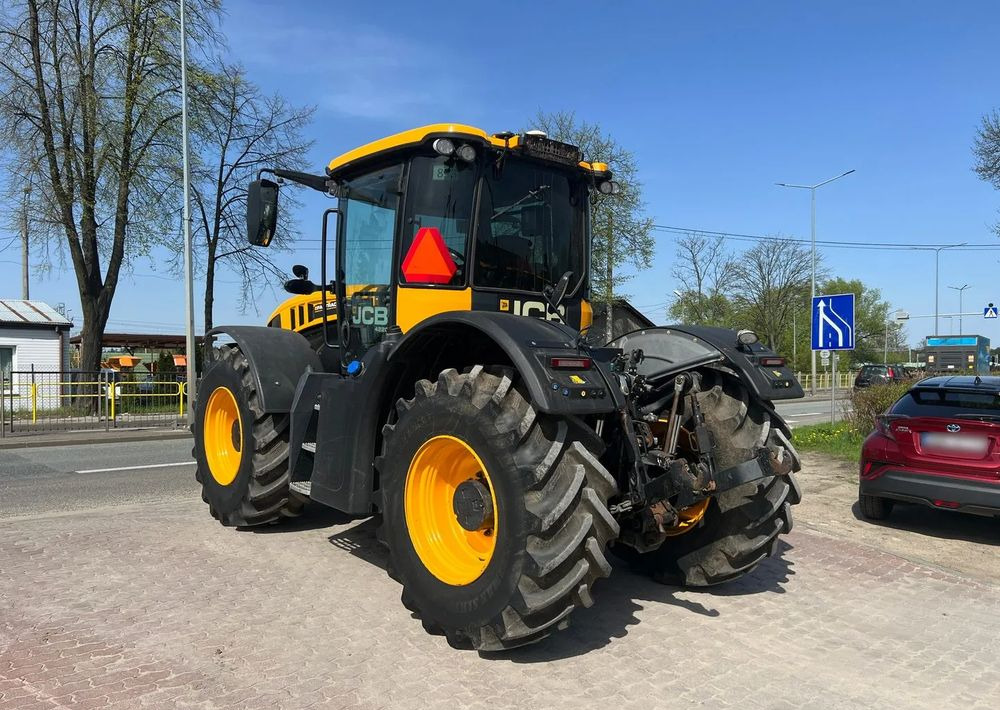 JCB Fastrac 4220 Trimble - 拖拉机:图3 JCB Fastrac 4220 Trimble - 拖拉机:图3