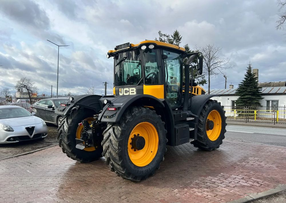 JCB Fastrac 4220 - 拖拉机:图5 JCB Fastrac 4220 - 拖拉机:图5
