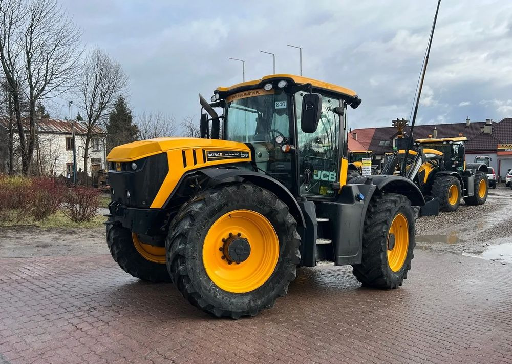 JCB Fastrac 4220 - 拖拉机:图1 JCB Fastrac 4220 - 拖拉机:图1