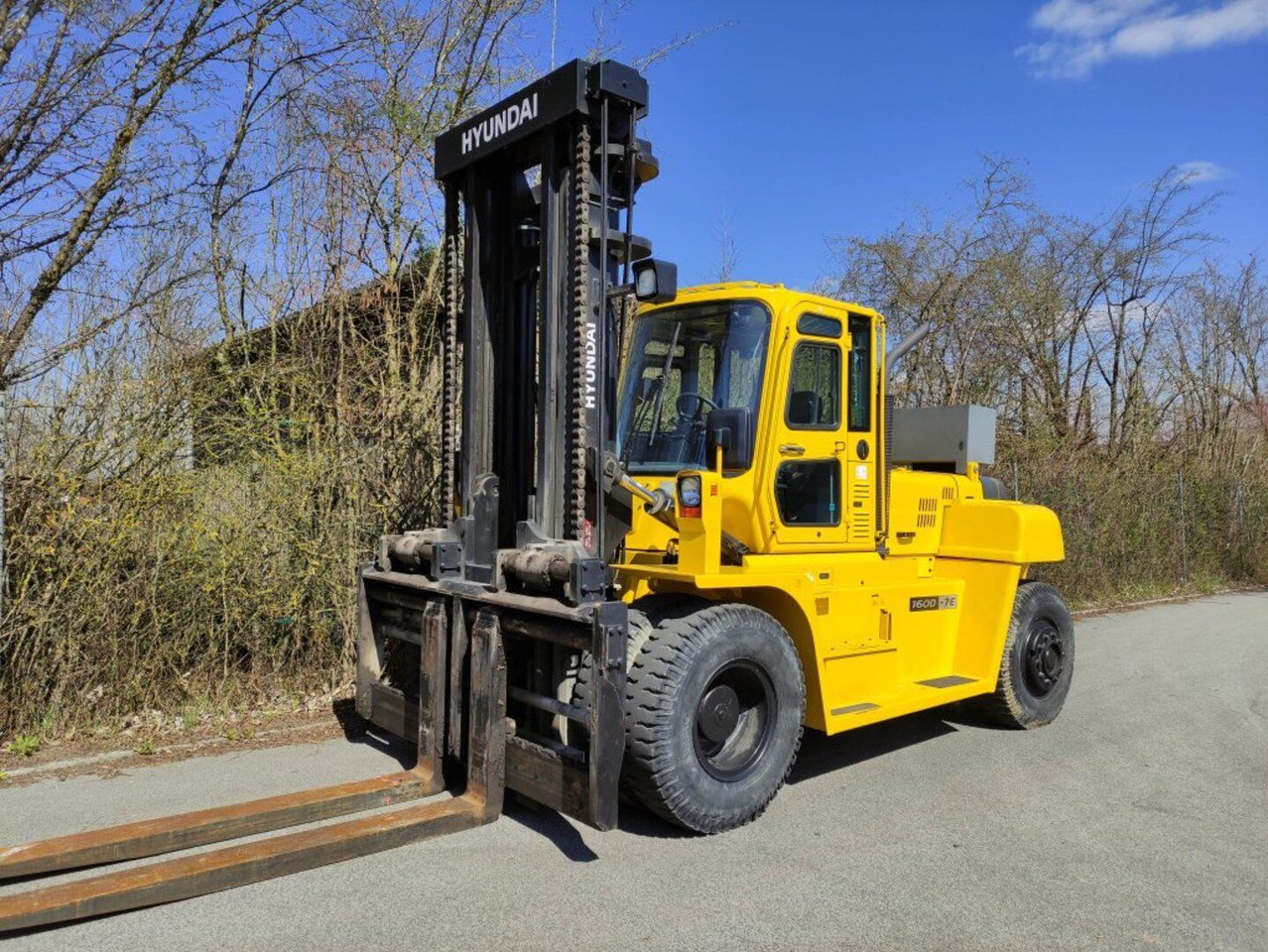 Hyundai 160D-7E - 集装箱叉装车:图5 Hyundai 160D-7E - 集装箱叉装车:图5