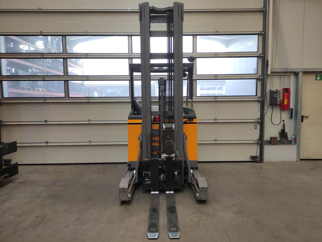 Jungheinrich ETV 216 - 前移式叉车:图3 Jungheinrich ETV 216 - 前移式叉车:图3