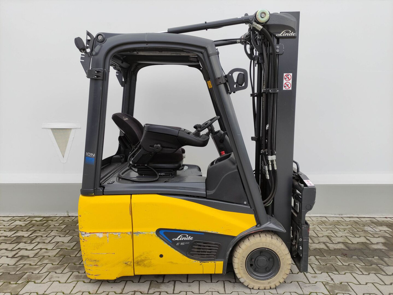 Linde E16-C-02-387 EVO - 电动叉车:图2 Linde E16-C-02-387 EVO - 电动叉车:图2
