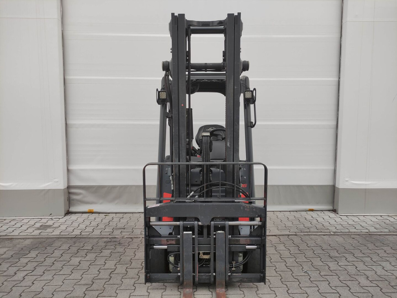 Linde E16PH-02-386 EVO - 电动叉车:图3 Linde E16PH-02-386 EVO - 电动叉车:图3