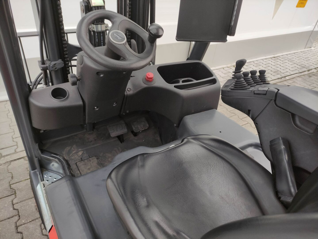 Linde E16PH-02-386 EVO - 电动叉车:图5 Linde E16PH-02-386 EVO - 电动叉车:图5