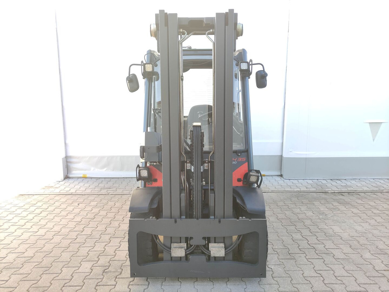 Linde H35D-393-02 EVO / LACK NEU - 柴油叉车:图3 Linde H35D-393-02 EVO / LACK NEU - 柴油叉车:图3