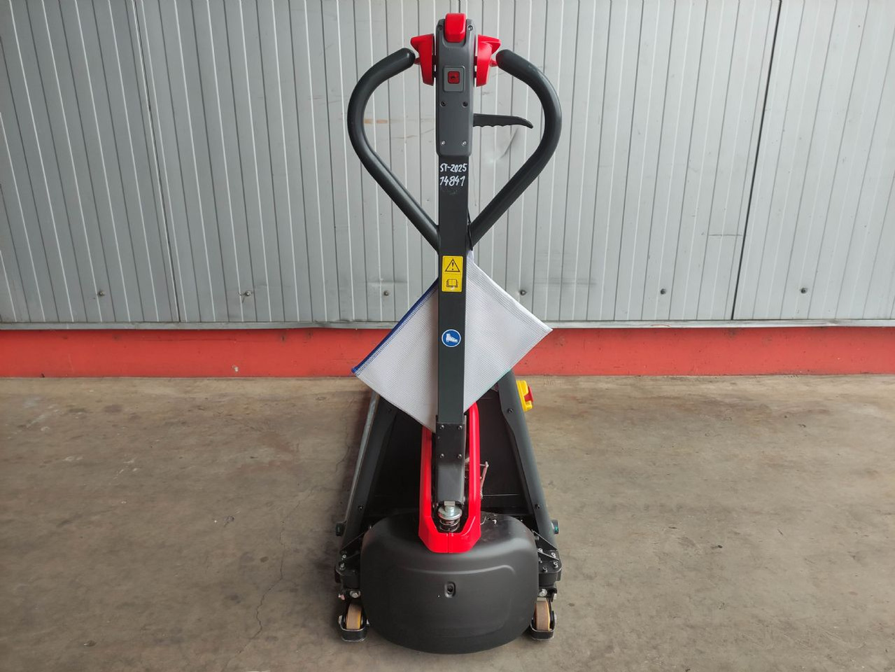Linde MT15C - 码垛车:图4 Linde MT15C - 码垛车:图4
