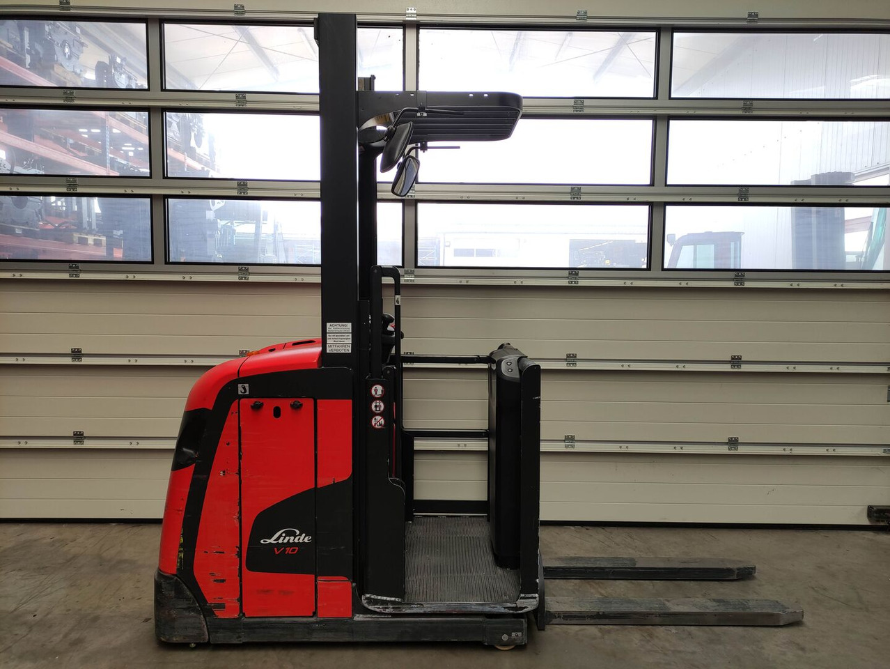 Linde V10-02 - 拣选车:图2 Linde V10-02 - 拣选车:图2