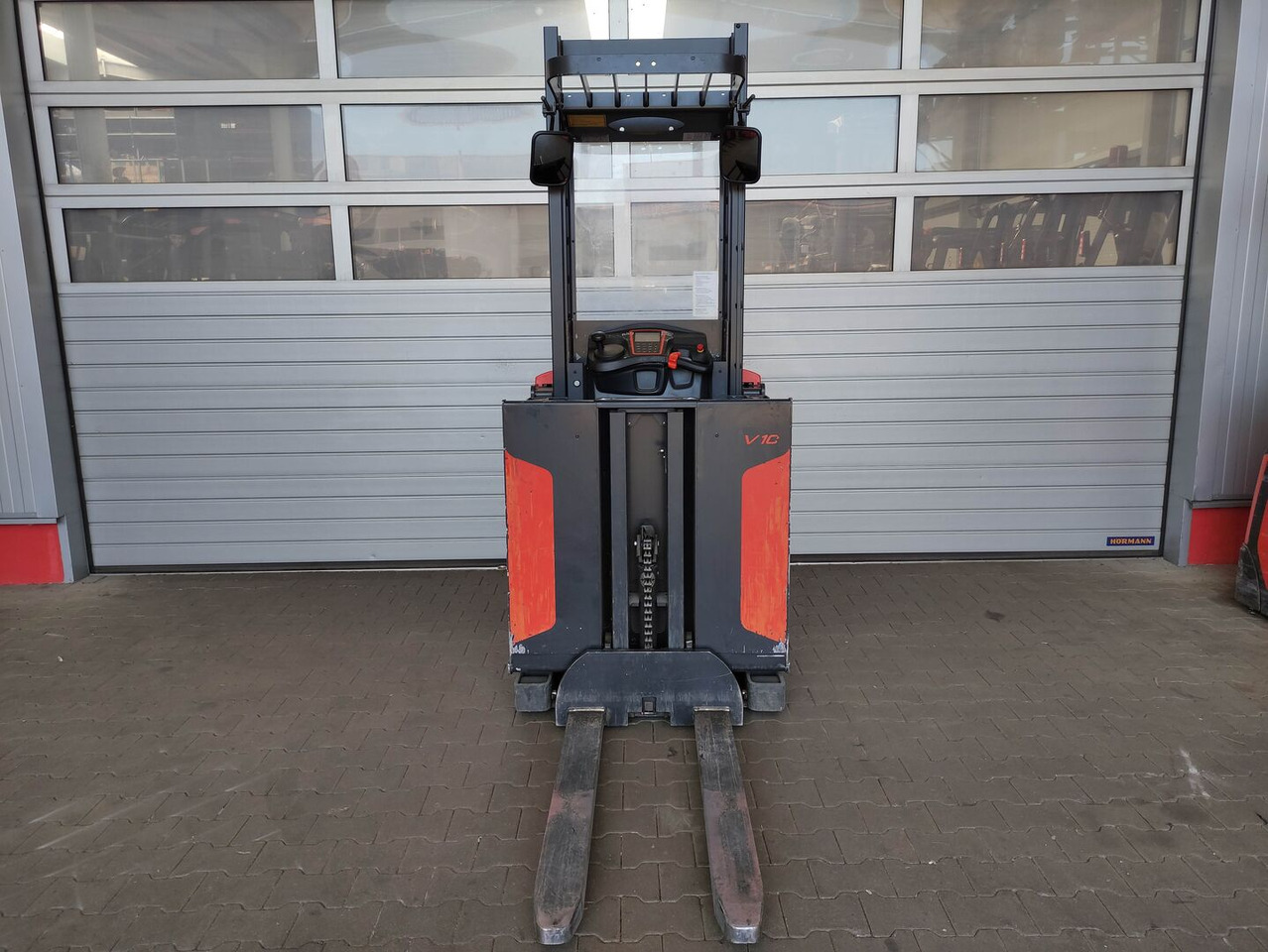 Linde V10-02 - 拣选车:图4 Linde V10-02 - 拣选车:图4