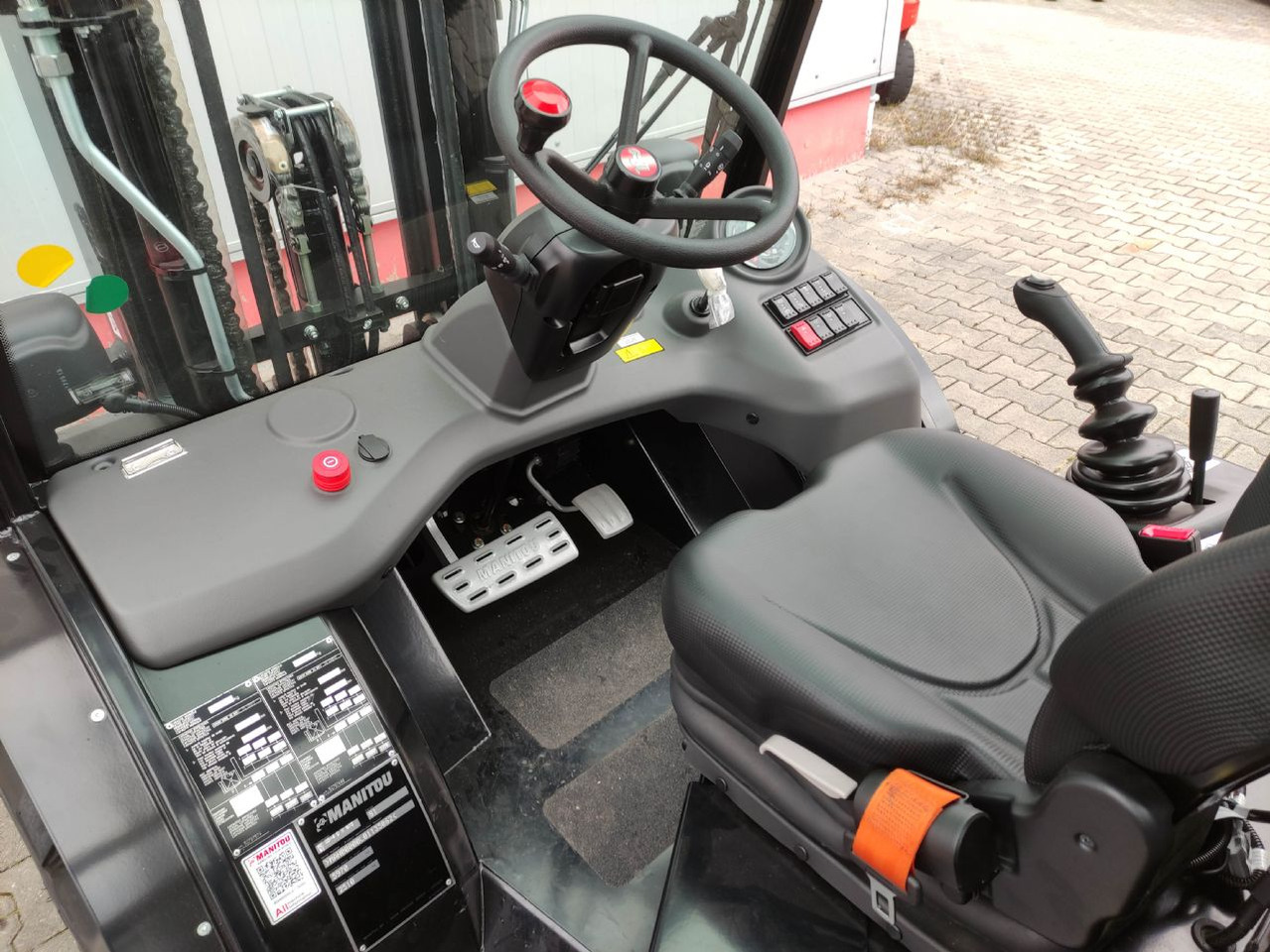 Manitou MC25-4 DK ST5 S1 (NEU) - 越野叉车:图5 Manitou MC25-4 DK ST5 S1 (NEU) - 越野叉车:图5