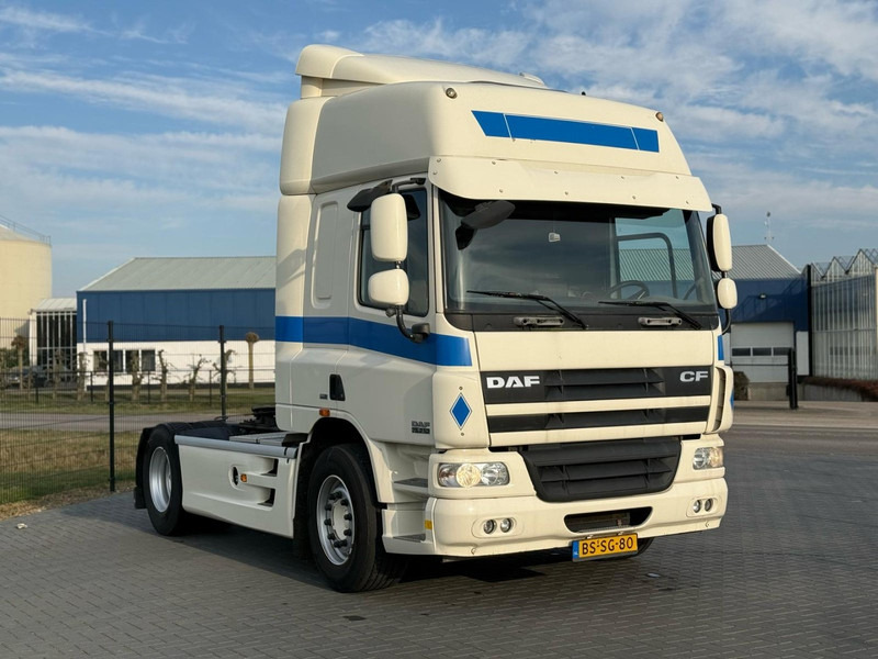 DAF FT CF75 GOOD CONDITION, HOLLAND TRUCK, TYRES 80 PROCENT - 牵引车:图1 DAF FT CF75 GOOD CONDITION, HOLLAND TRUCK, TYRES 80 PROCENT - 牵引车:图1