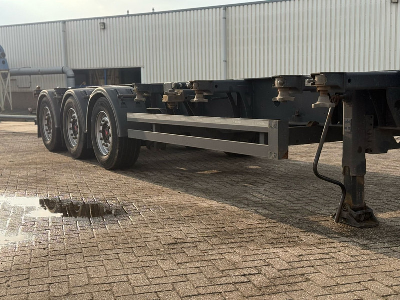 Kögel PORT 40 SIMPLEX 20 CONTAINER CHASSIS, NL TRAILER, 2020 - 集装箱运输车/ 可拆卸车身的半拖车:图2 Kögel PORT 40 SIMPLEX 20 CONTAINER CHASSIS, NL TRAILER, 2020 - 集装箱运输车/ 可拆卸车身的半拖车:图2