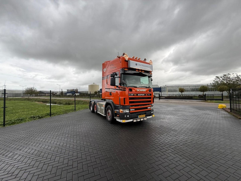 Scania R 164 GA 6X2/4 NA 580 SHOW TRUCK, GESTUURDE VOORLOPER, COMPLEET, TOP. - 牵引车:图4 Scania R 164 GA 6X2/4 NA 580 SHOW TRUCK, GESTUURDE VOORLOPER, COMPLEET, TOP. - 牵引车:图4