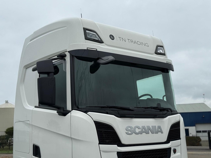 Scania R450 RETARDER, TWEE TANKS, GESTUURDE VOORLOPER, TOP! - 牵引车:图5 Scania R450 RETARDER, TWEE TANKS, GESTUURDE VOORLOPER, TOP! - 牵引车:图5