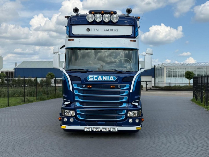 Scania R450 SHOW COMBI, SPECIAL INTERIOR, LIKE NEW, LOW MILEAGE. - 厢式卡车:图3 Scania R450 SHOW COMBI, SPECIAL INTERIOR, LIKE NEW, LOW MILEAGE. - 厢式卡车:图3