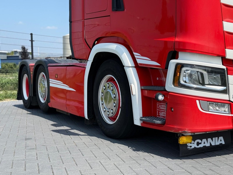 Scania S500 VOLLUCHT, GESTUURD, SHOWTRUCK, LEER. - 牵引车:图2 Scania S500 VOLLUCHT, GESTUURD, SHOWTRUCK, LEER. - 牵引车:图2