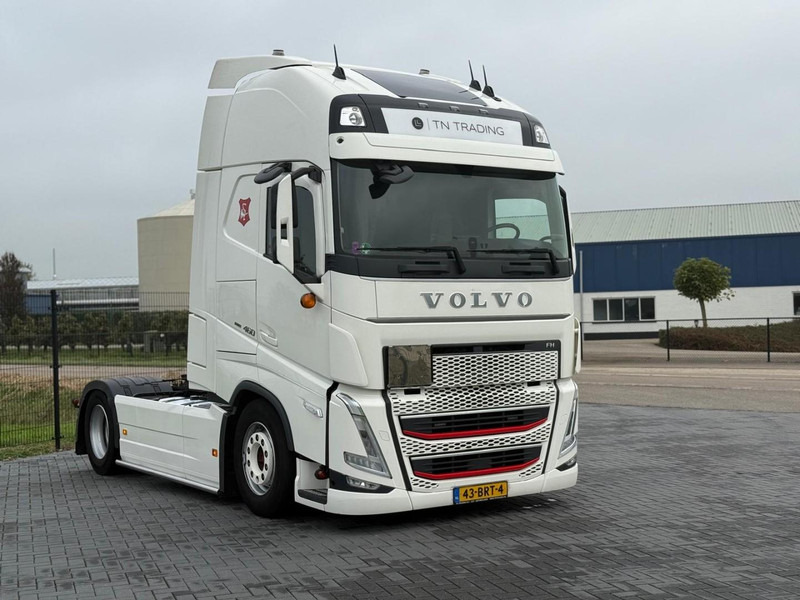 Volvo FH 13.460XL Turbocompound, leer, vollucht, 2 tanks, dubbel glas, vol spoiler. - 牵引车:图1 Volvo FH 13.460XL Turbocompound, leer, vollucht, 2 tanks, dubbel glas, vol spoiler. - 牵引车:图1