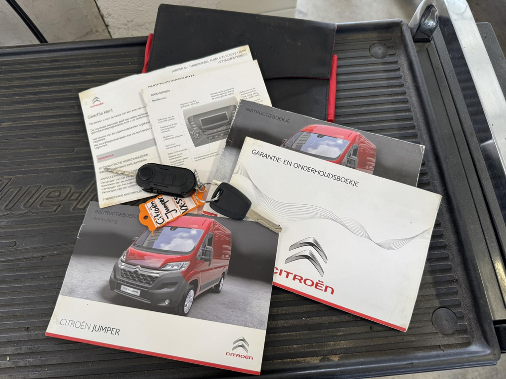 Citroën Jumper-30 2.2 HDI L1H1 Economy 3 Zitplaatsen Airco Cruise Bluetooth Media player - 无侧窗厢式货车:图4 Citroën Jumper-30 2.2 HDI L1H1 Economy 3 Zitplaatsen Airco Cruise Bluetooth Media player - 无侧窗厢式货车:图4