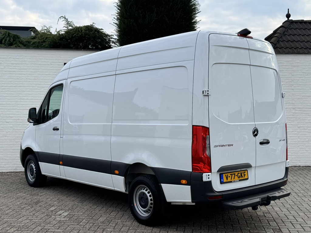 Mercedes-Benz Sprinter-317 1.9 CDI L2 9G laadruimte bekleed Leder Camera Clima M-bux media systeem DAB - 无侧窗厢式货车:图4 Mercedes-Benz Sprinter-317 1.9 CDI L2 9G laadruimte bekleed Leder Camera Clima M-bux media systeem DAB - 无侧窗厢式货车:图4