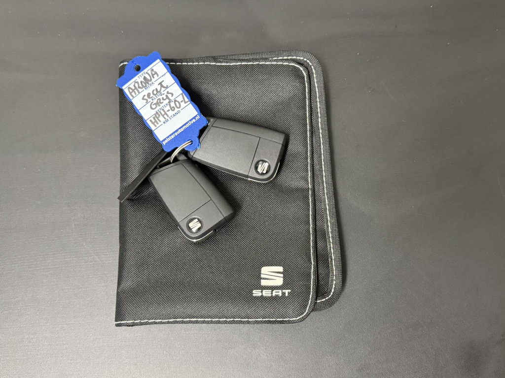 SEAT Arona-1.0 TSI FR Business Adaptive cruise Climate control Full LED Apple Carplay / Android Auto Link Parkeersensor achter - 越野车:图3 SEAT Arona-1.0 TSI FR Business Adaptive cruise Climate control Full LED Apple Carplay / Android Auto Link Parkeersensor achter - 越野车:图3