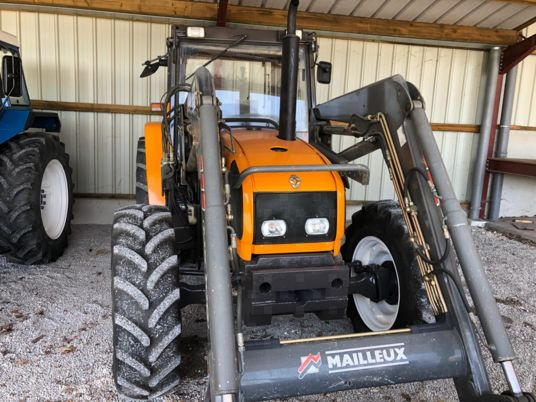 Renault CERES 95 X TRACTEUR + CHARGEUR MX80 - 拖拉机:图4 Renault CERES 95 X TRACTEUR + CHARGEUR MX80 - 拖拉机:图4