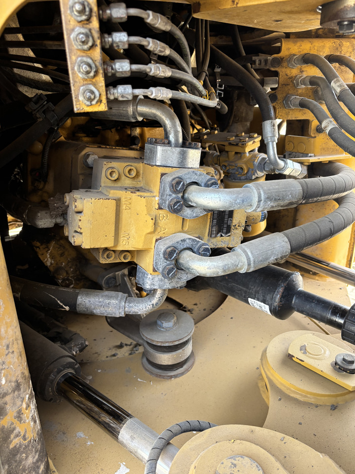 轮式装载机 CATERPILLAR 926M:图8 轮式装载机 CATERPILLAR 926M:图8