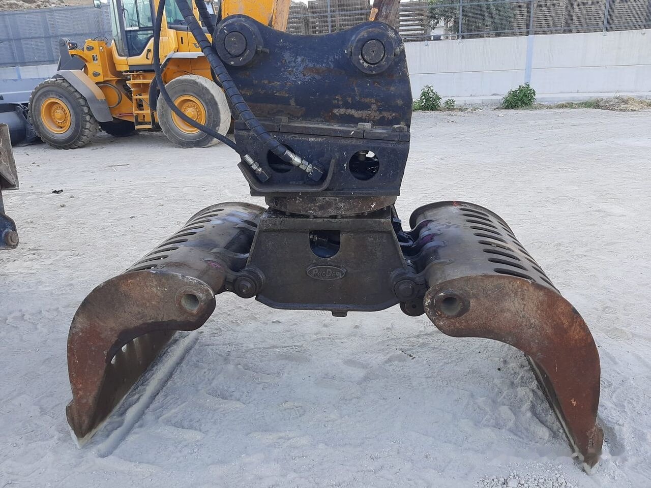 JCB JS 200 - 轮式挖掘机:图4 JCB JS 200 - 轮式挖掘机:图4