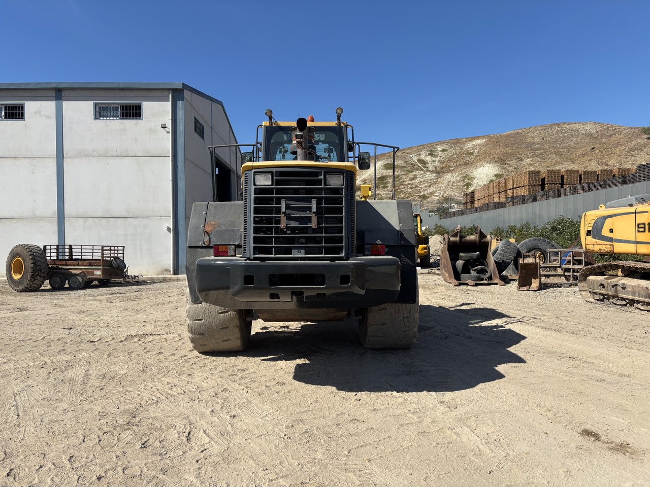 KOMATSU WA480-6 - 轮式装载机:图4 KOMATSU WA480-6 - 轮式装载机:图4