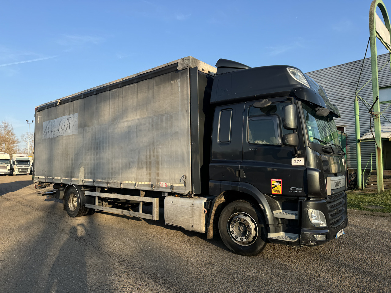 DAF Cf 330 - 侧帘卡车:图2 DAF Cf 330 - 侧帘卡车:图2