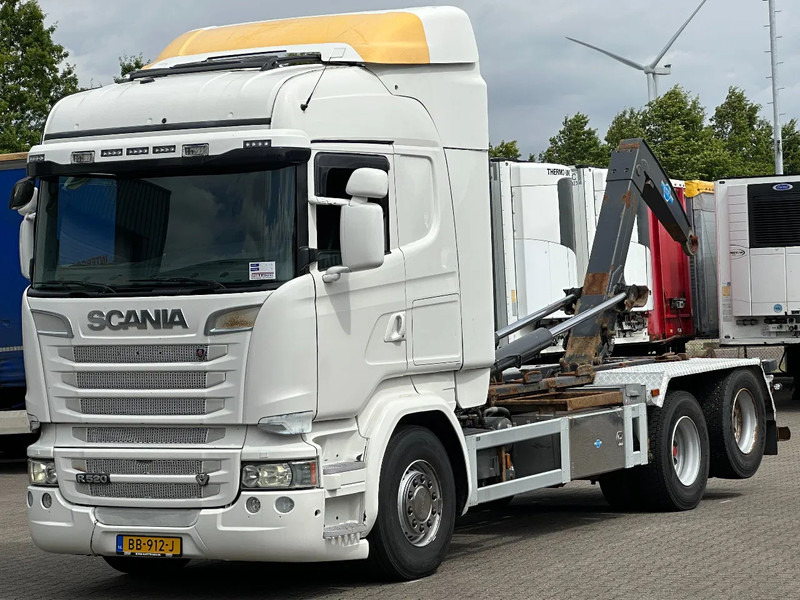 Scania R520 V8 6x2 Haakarm 20T Retarder Euro 6 - 吊钩升降车:图1 Scania R520 V8 6x2 Haakarm 20T Retarder Euro 6 - 吊钩升降车:图1