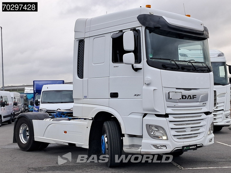 DAF XF 450 4X2 SC Retarder ACC LED Hydraulic Euro 6 - 牵引车:图2 DAF XF 450 4X2 SC Retarder ACC LED Hydraulic Euro 6 - 牵引车:图2