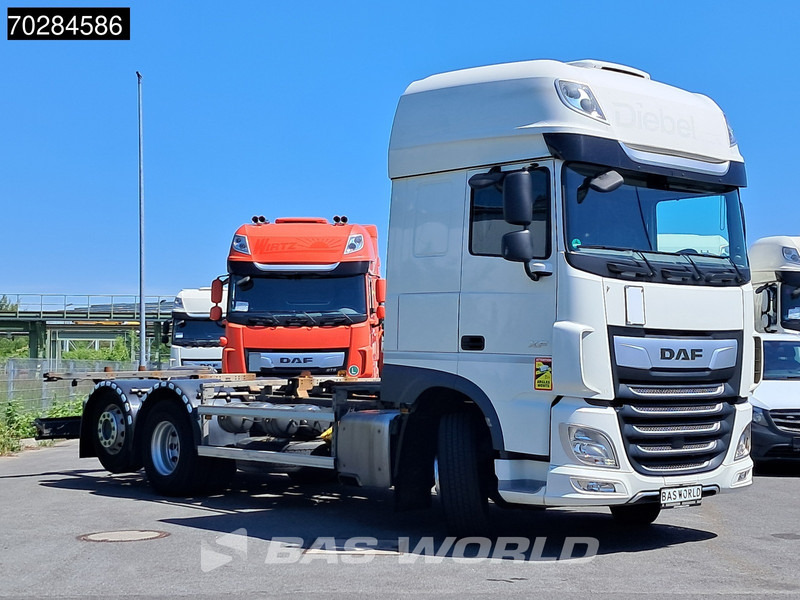 DAF XF 450 6X2 BDF SSC Retarder 2x Tanks Liftachse Standklima LED ACC Euro 6 - 集装箱运输车/ 可拆卸车身的卡车:图3 DAF XF 450 6X2 BDF SSC Retarder 2x Tanks Liftachse Standklima LED ACC Euro 6 - 集装箱运输车/ 可拆卸车身的卡车:图3