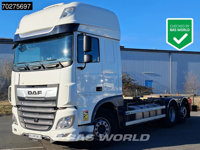 DAF XF 480 6X2 FAN SSC Retarder Liftachse StandKlima ACC Euro 6 - 集装箱运输车/ 可拆卸车身的卡车:图1 DAF XF 480 6X2 FAN SSC Retarder Liftachse StandKlima ACC Euro 6 - 集装箱运输车/ 可拆卸车身的卡车:图1