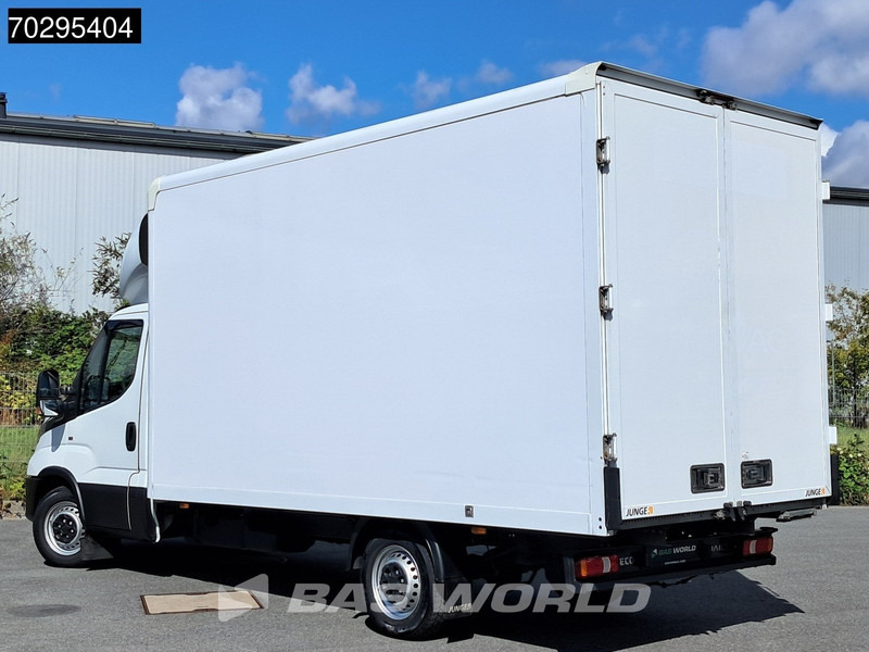 Iveco Daily 35S16 Automatik Kastenwagen Hintertüren 160PS Klimaanlage Kamera Euro6 Möbelkasten 21m3 A/C - 厢式货车:图2 Iveco Daily 35S16 Automatik Kastenwagen Hintertüren 160PS Klimaanlage Kamera Euro6 Möbelkasten 21m3 A/C - 厢式货车:图2