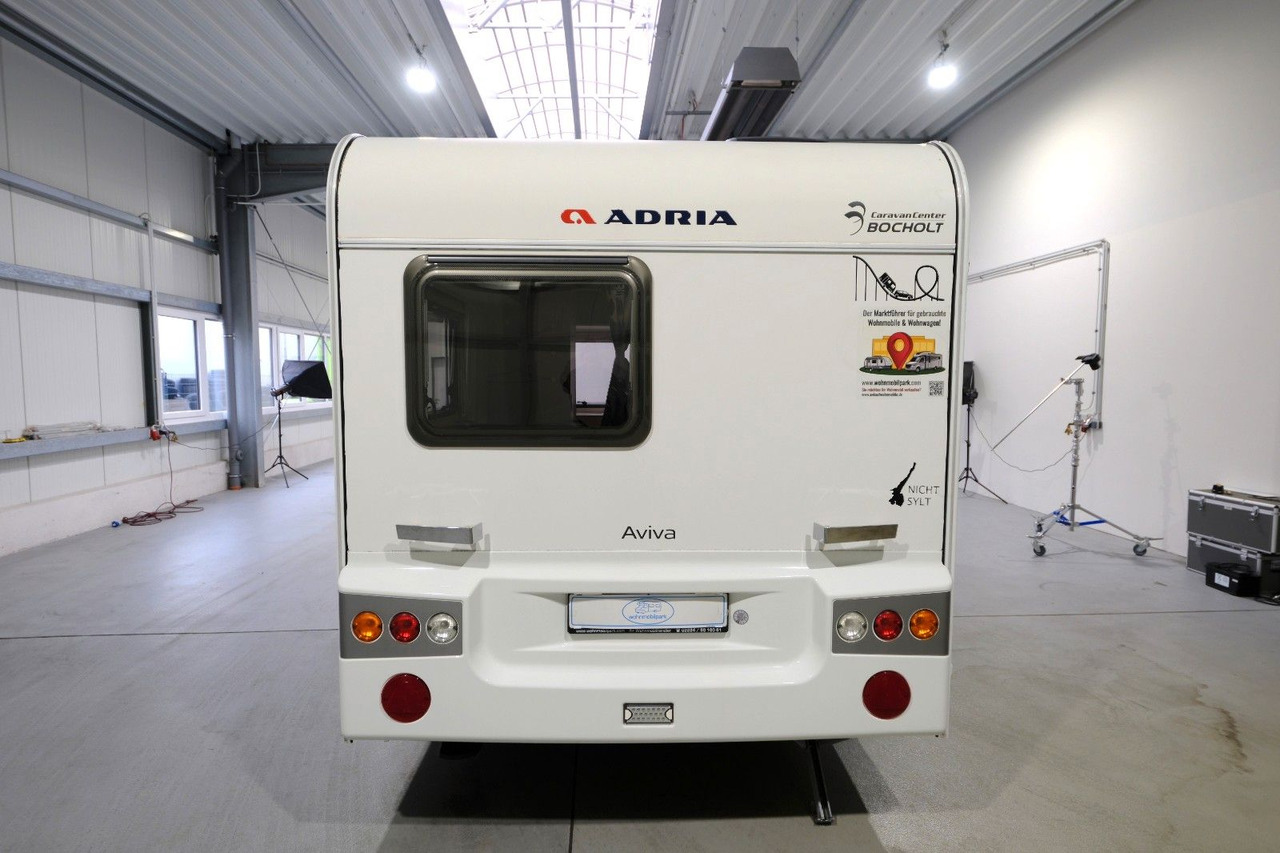 Adria Aviva 400 PS/Festbett/Seitensitzgruppe/Mover - 旅行拖车:图5 Adria Aviva 400 PS/Festbett/Seitensitzgruppe/Mover - 旅行拖车:图5