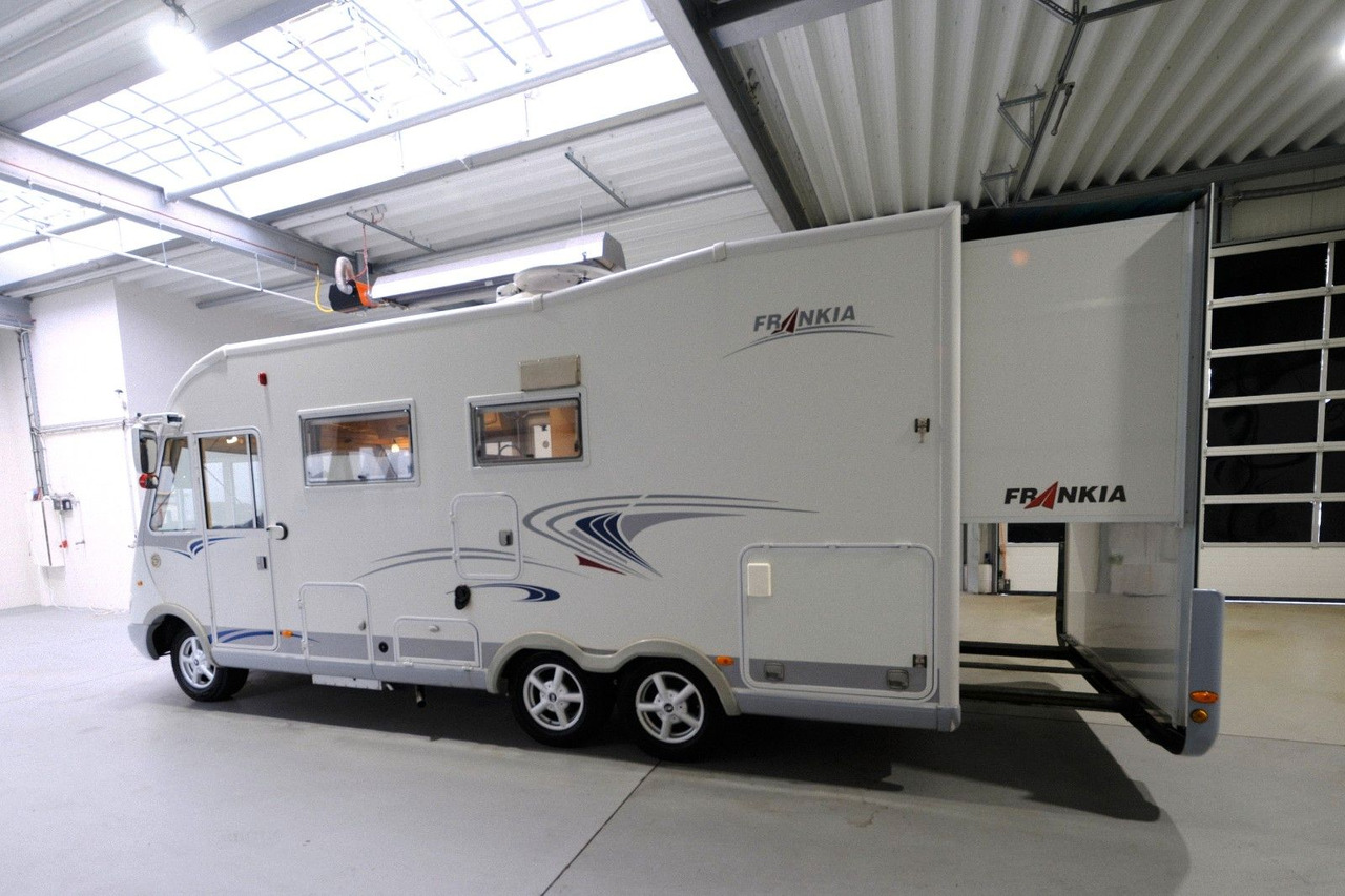 Frankia I 650 QS HolidayClass/Festbett+Hubbett/Klima/DPF - 集成房车:图3 Frankia I 650 QS HolidayClass/Festbett+Hubbett/Klima/DPF - 集成房车:图3