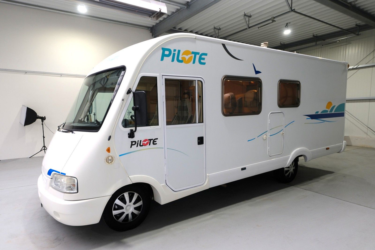Pilote Aventura/Festbett+Hubbett/Garage/Klima/Solar - 集成房车:图2 Pilote Aventura/Festbett+Hubbett/Garage/Klima/Solar - 集成房车:图2