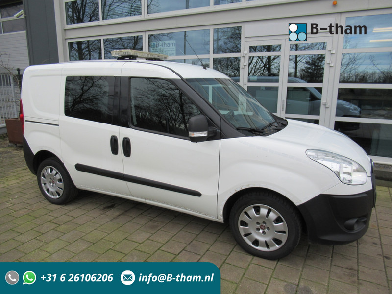 Fiat Dobló Cargo 1.4 T-Jet Nat. Pow. Benzine + CNG 97,65 Liter - 紧凑型面包车:图1 Fiat Dobló Cargo 1.4 T-Jet Nat. Pow. Benzine + CNG 97,65 Liter - 紧凑型面包车:图1