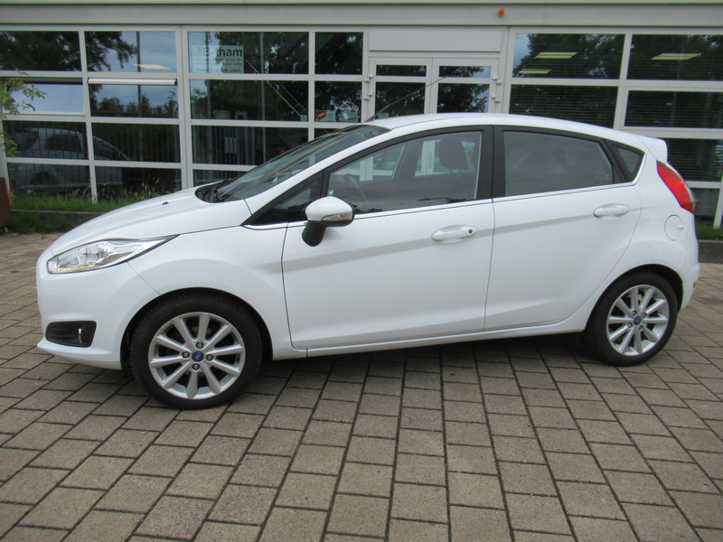 Ford Fiesta 1.0 EcoBoost 74KW Titanium 5-deurs - 掀背车:图3 Ford Fiesta 1.0 EcoBoost 74KW Titanium 5-deurs - 掀背车:图3